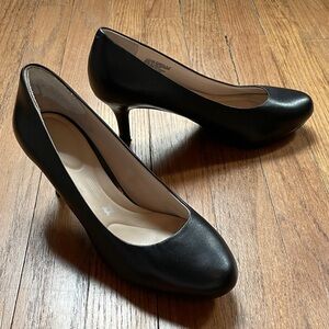 Rockport Women's Classic Black Leather Flats